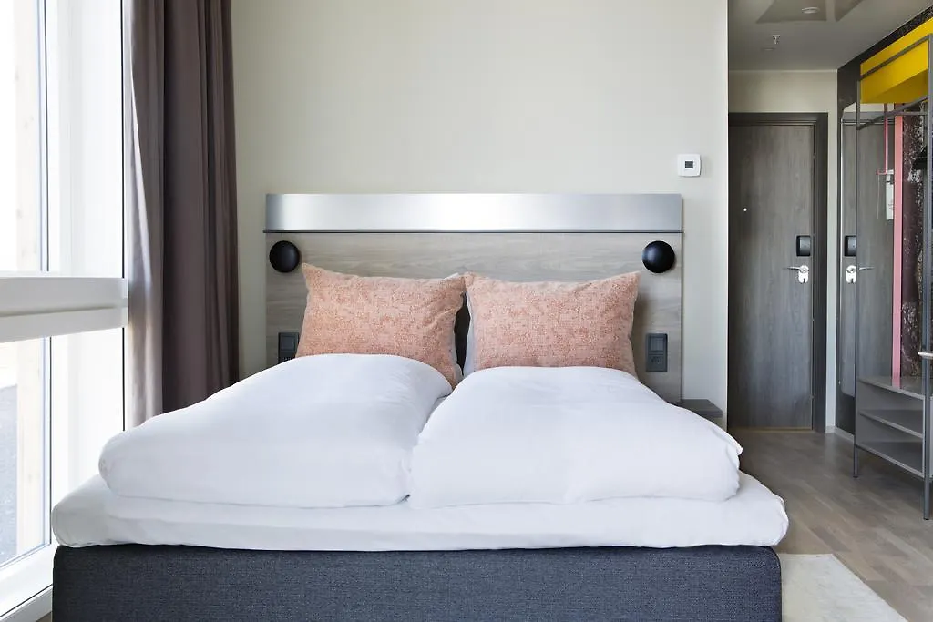 Comfort Hotel Bergen Airport 4*,  Noruega